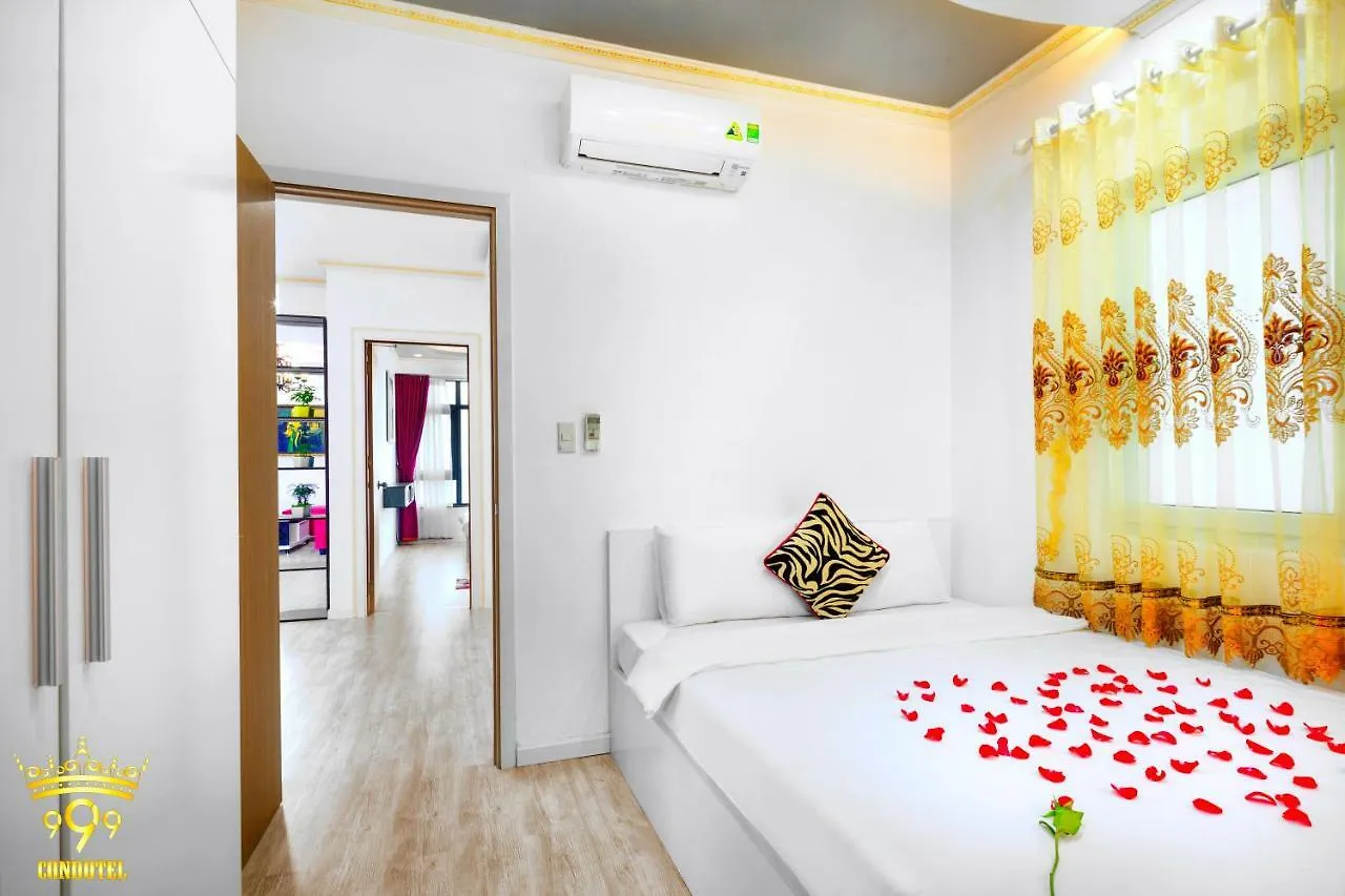 999 Condotel 芽庄 公寓